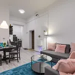 Palace Apartamento *