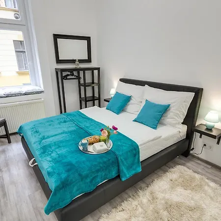 Apartment Palace