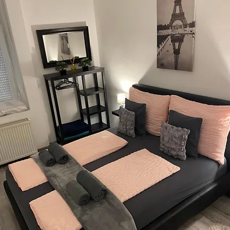 Palace Apartman *